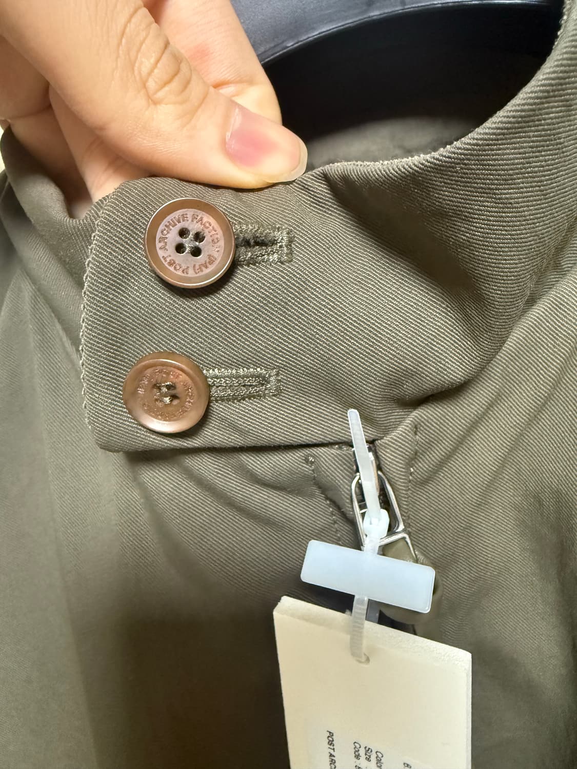 포스트아카이브팩션 8.0 봄버 센터 판매합니다 상품이미지4