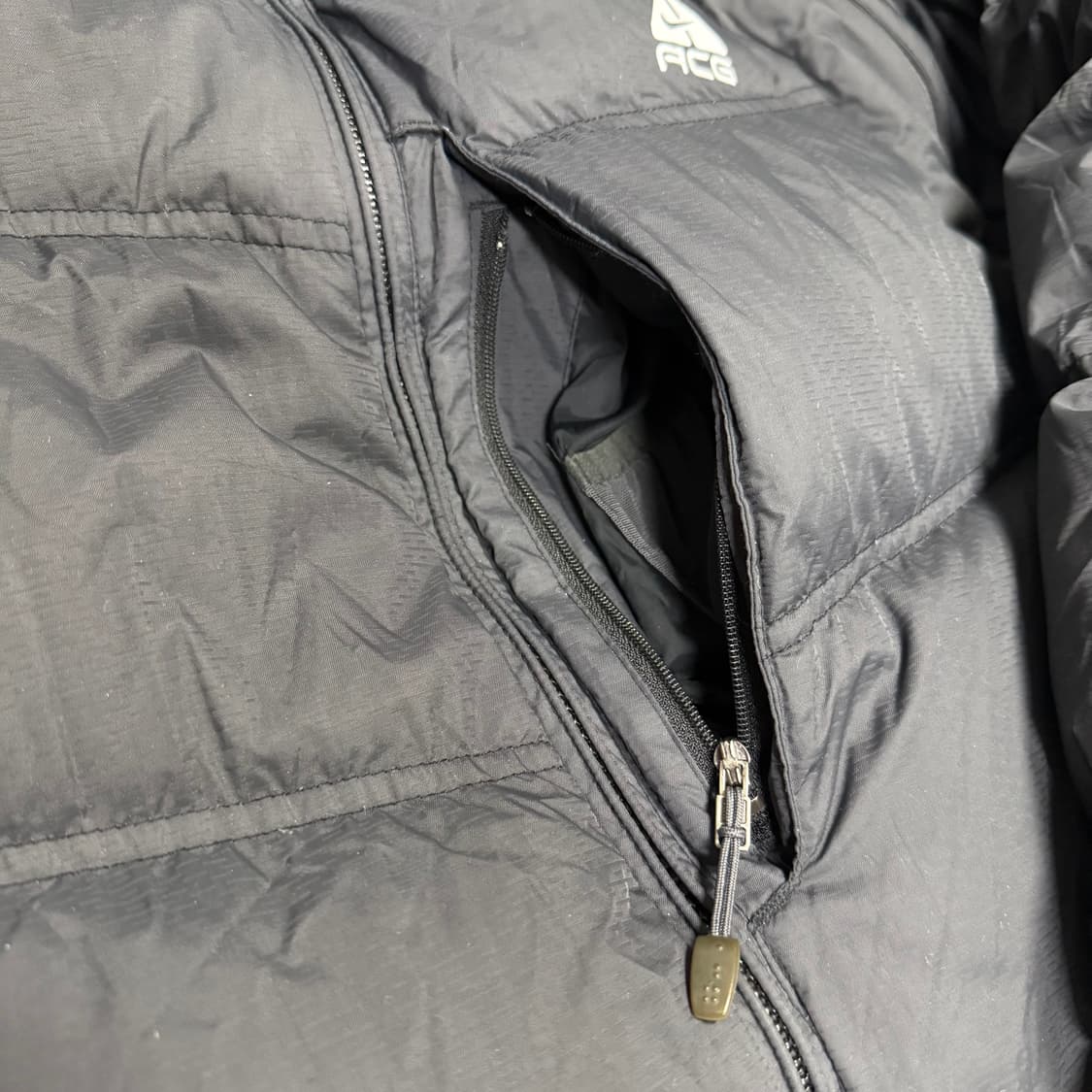 나이키 ACG 구스다운 패딩 상품이미지5