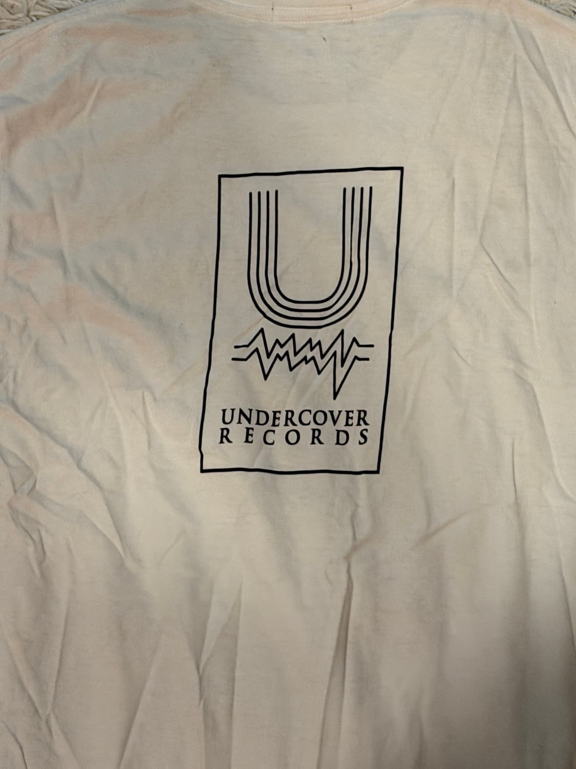 언더커버 T기 Theo Burp 티셔츠 상품이미지4