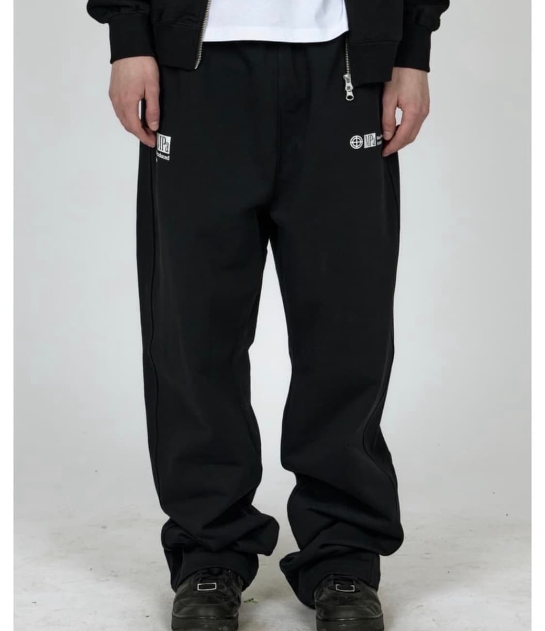 (삽니다) 플라스틱 프로덕트 스웻팬츠 s 구해요 상품이미지1