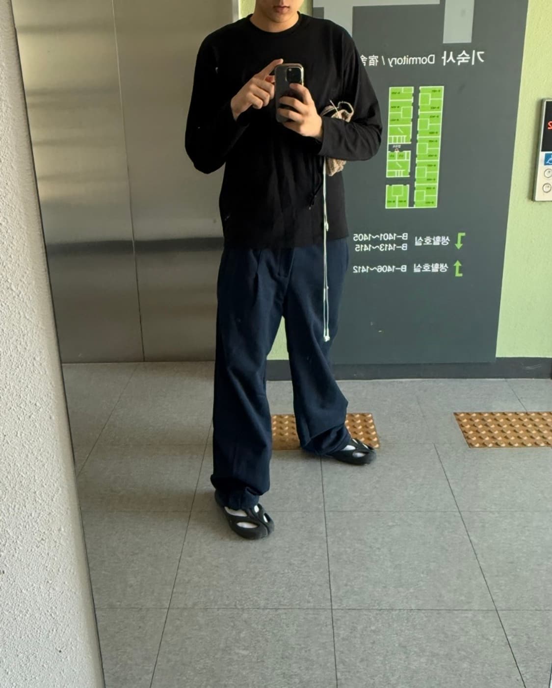 폴리테루 스웻팬츠 네이비 상품이미지9