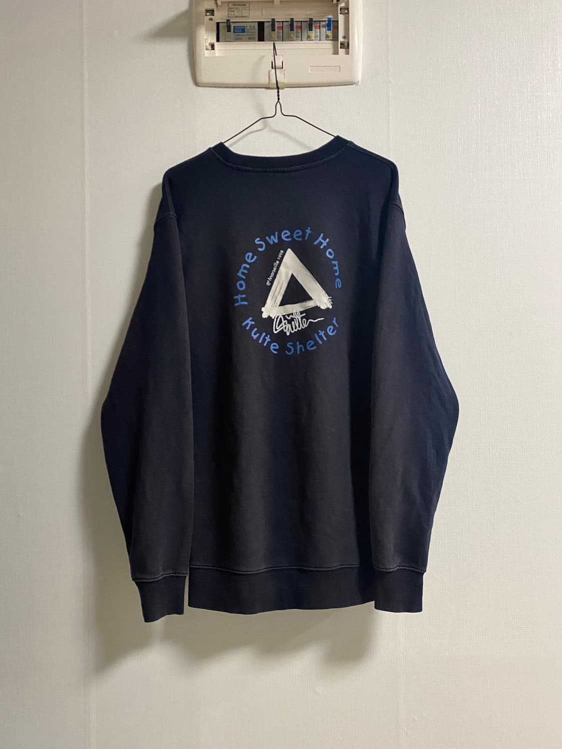 (XL)빈티지 썬페이딩 SHELTER 네이비 스웻셔츠 상품이미지1