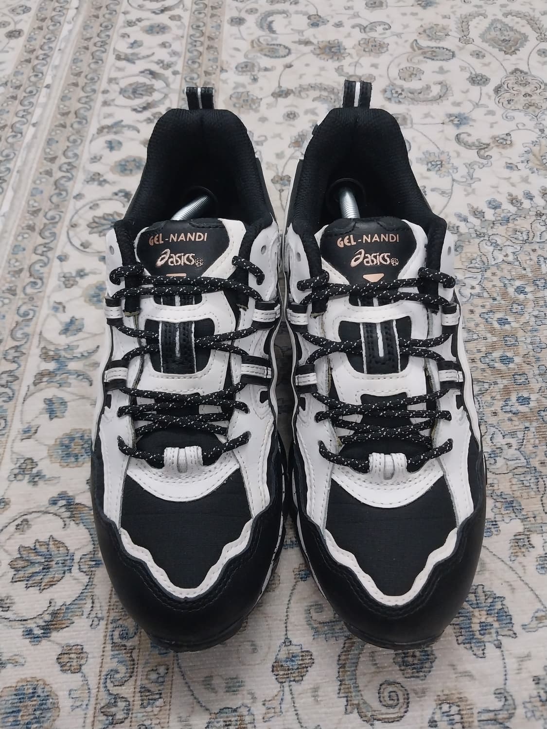 아식스 젤-난디 블랙/화이트 운동화 245mm 상품이미지1