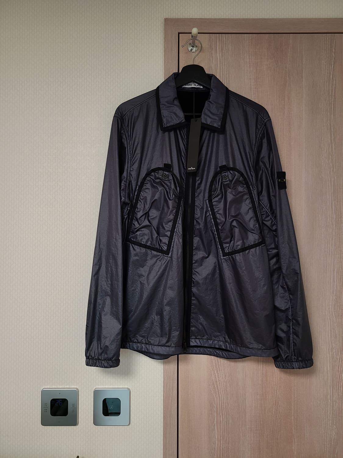 스톤아일랜드 라미플록 오버셔츠 m 상품이미지1