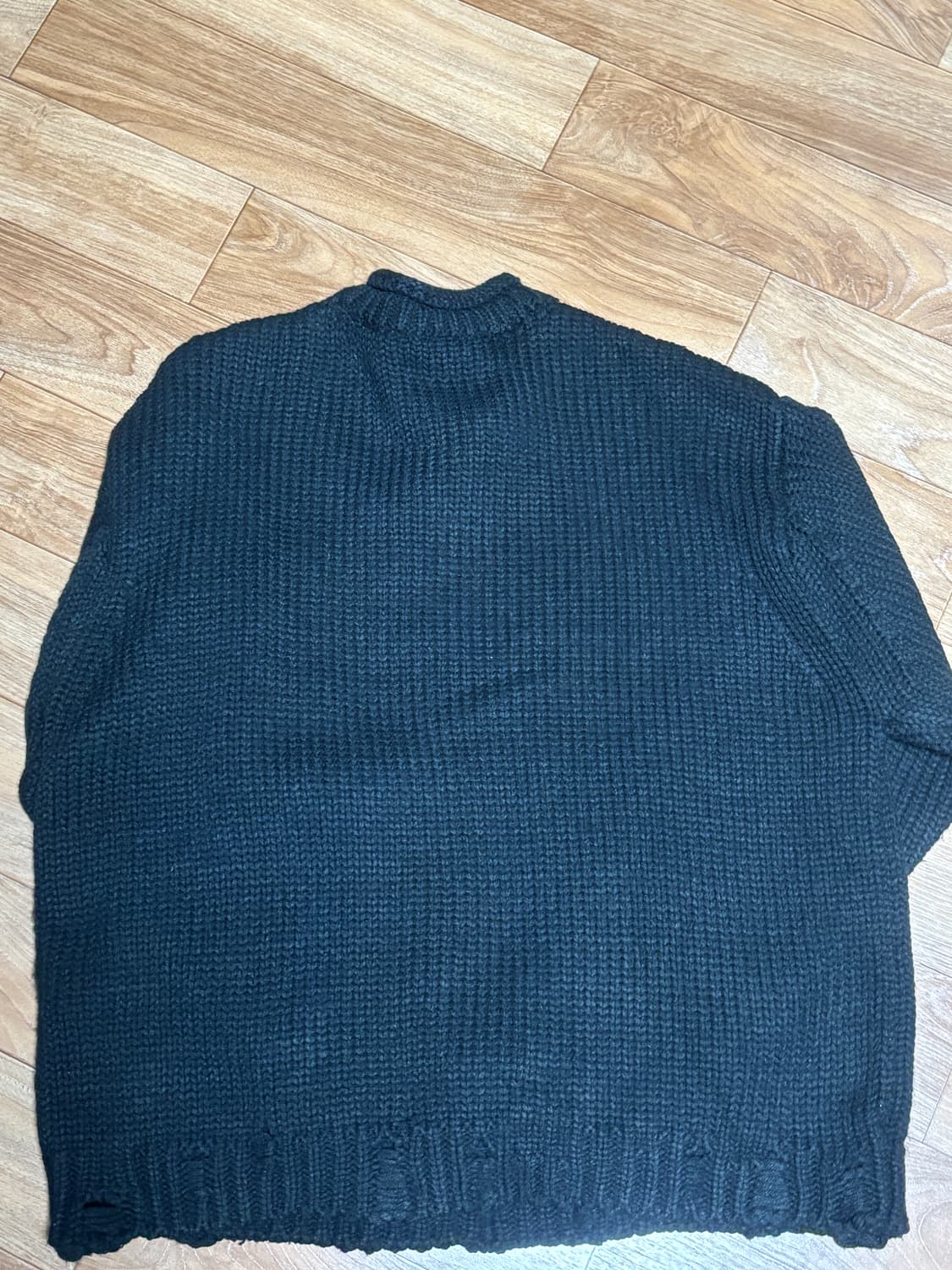 HEART STITCH DESTROYED KNIT - BLACK 상품이미지2