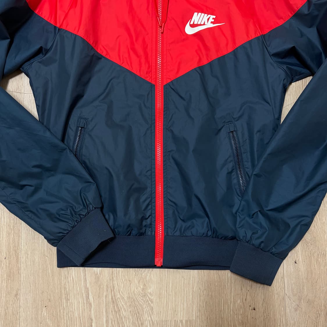 나이키 여성 스우시 바람막이 자켓 85  상품이미지4