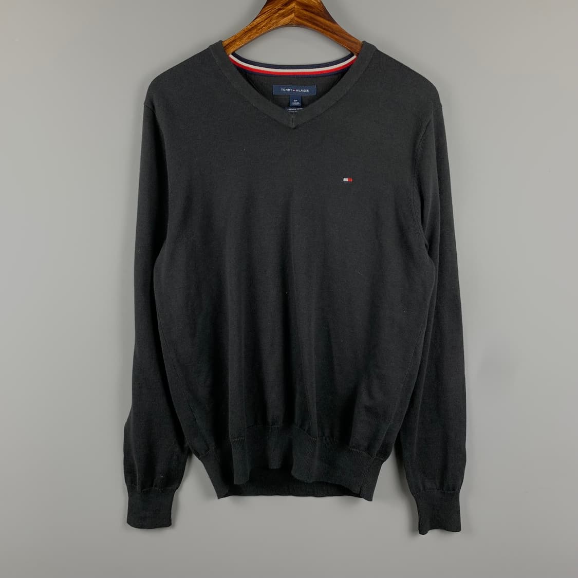 타미힐피거 블랙 라운드 니트 상품이미지2