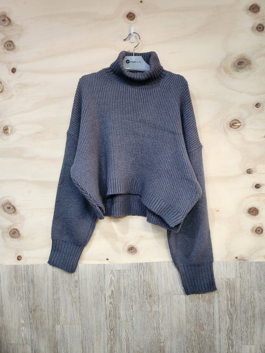 1055) 터틀넥 크롭 니트 상품이미지1