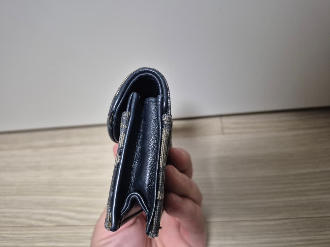 디올 정품 오블리크 새들 카드지갑 팝니다 상품이미지6