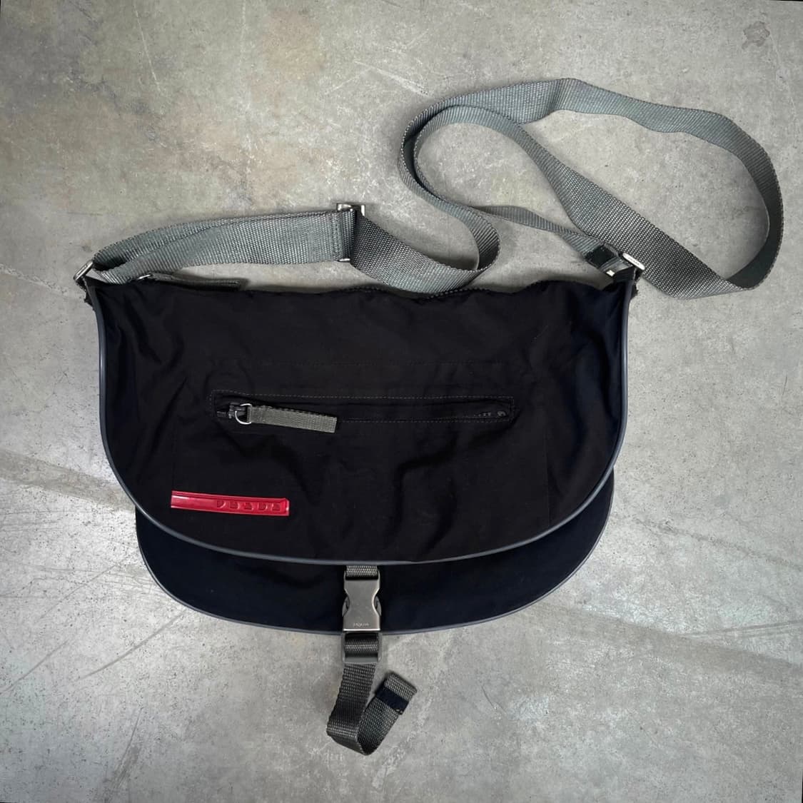 1999‘s Prada sport Archive Cross bag 상품이미지2