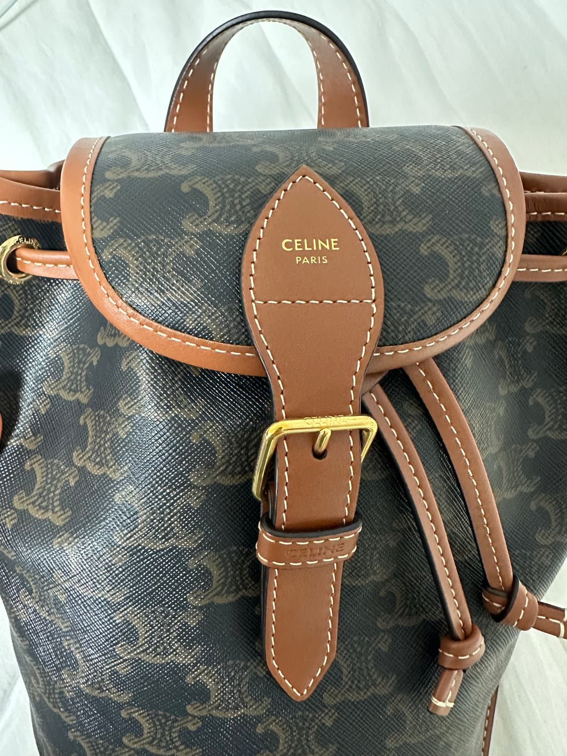 (실착5회미만)@직거래네고가능셀린느 미니 폴코 백팩 트리옹프 새상품급 상품이미지2