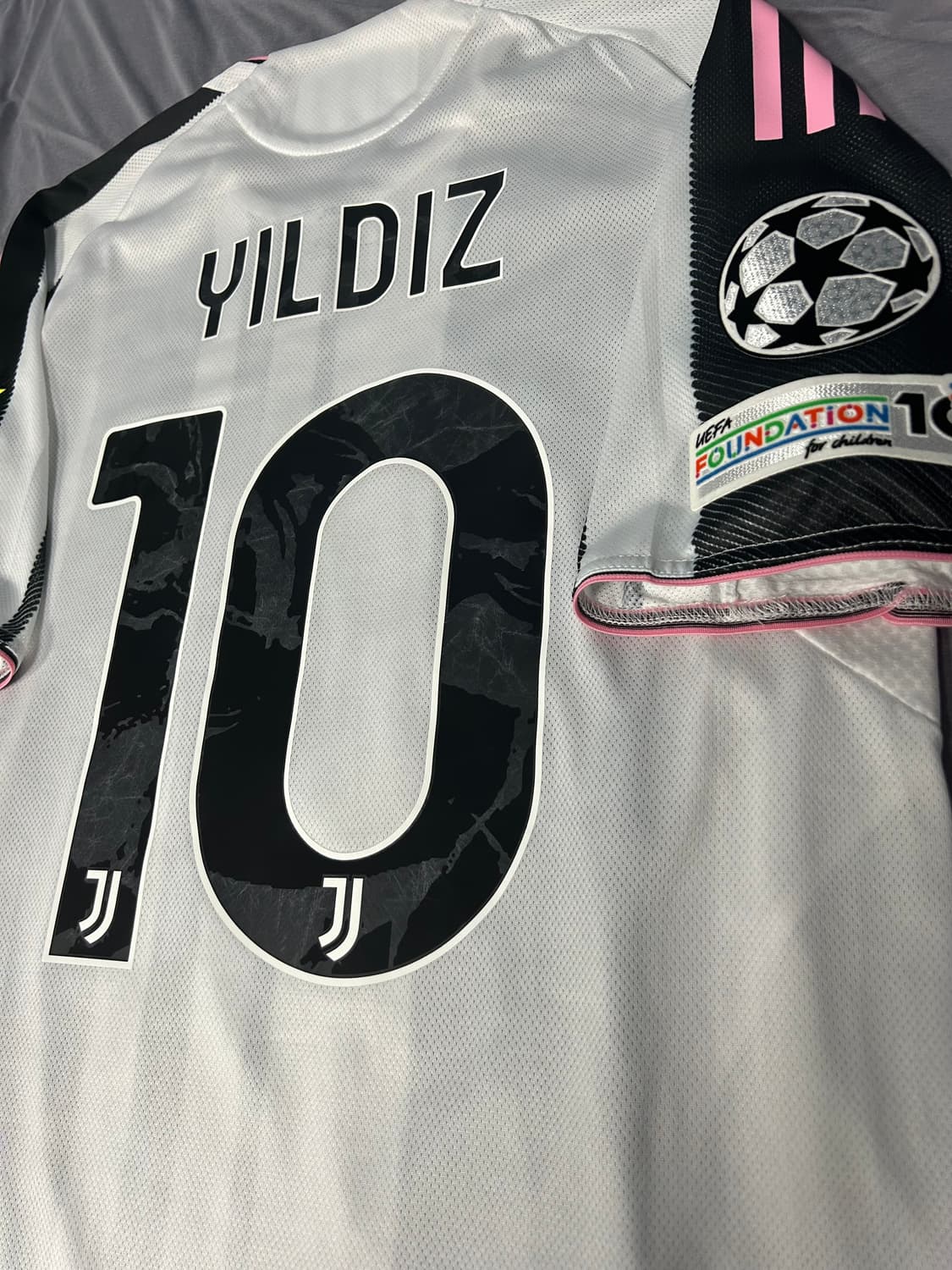 25/26 유벤투스 홈 어센틱 유니폼 상품이미지6