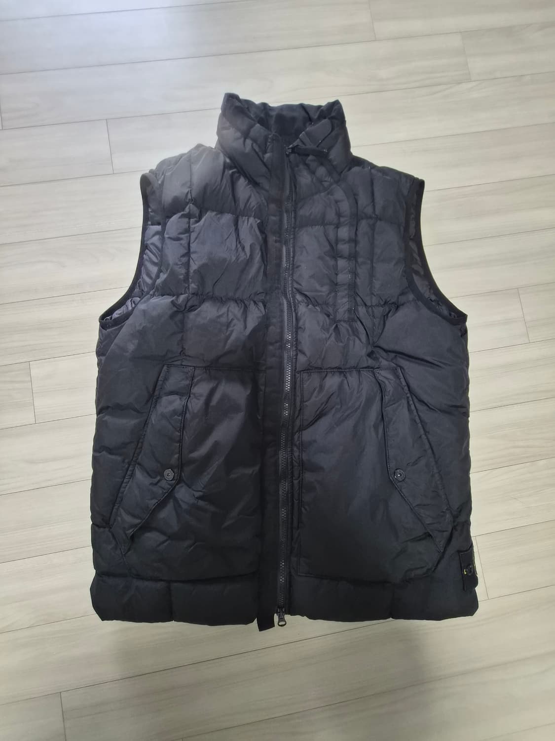 18fw 스톤아일랜드 패딩 조끼 상품이미지1