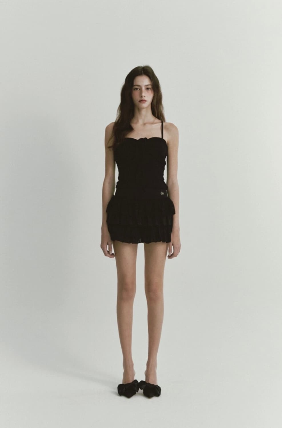 아수라 플라워 스트링 슬리브리스 블랙 상품이미지3