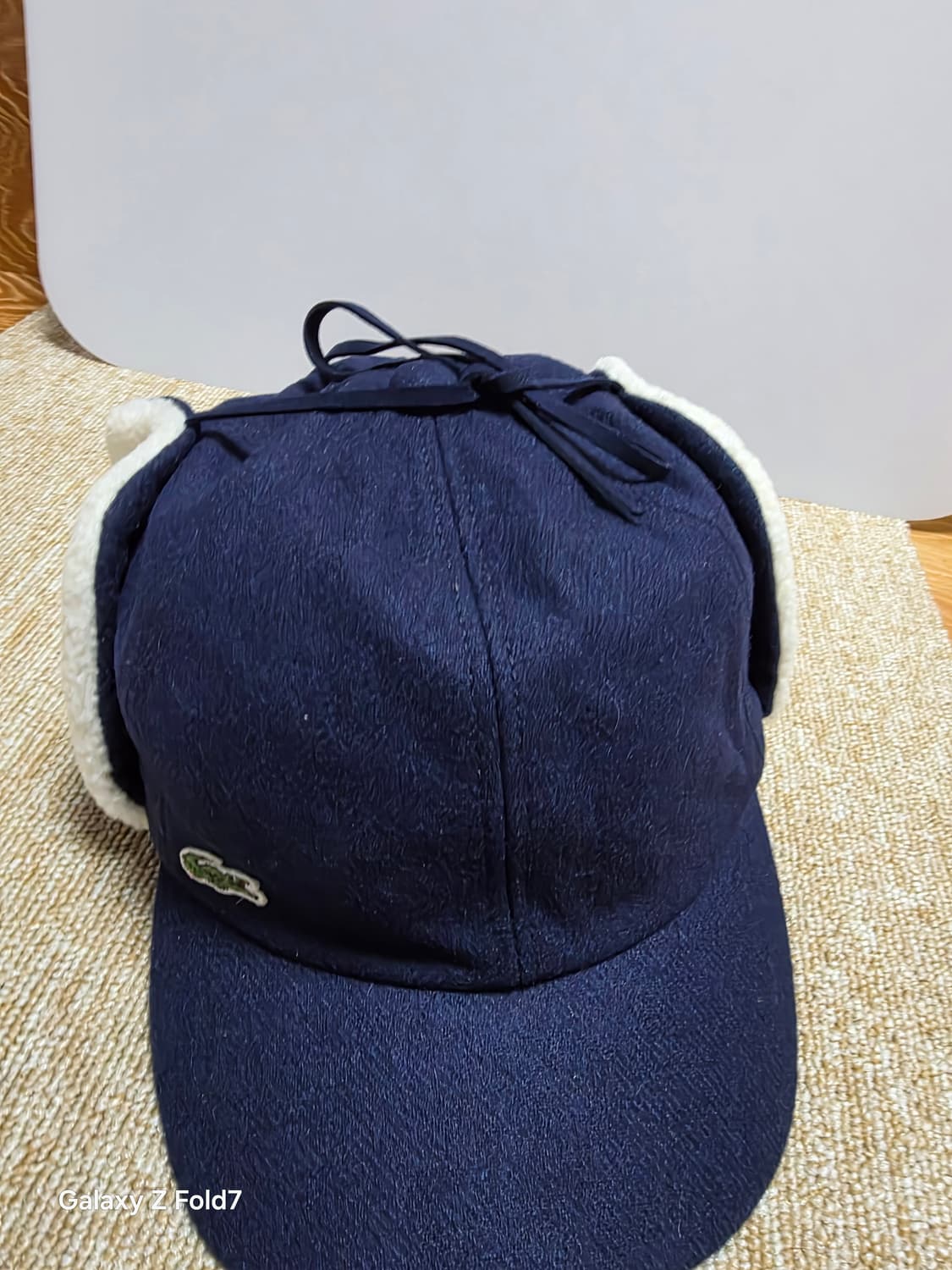 라코스테 울 솔리드 트래퍼 귀달이 모자 상품이미지2