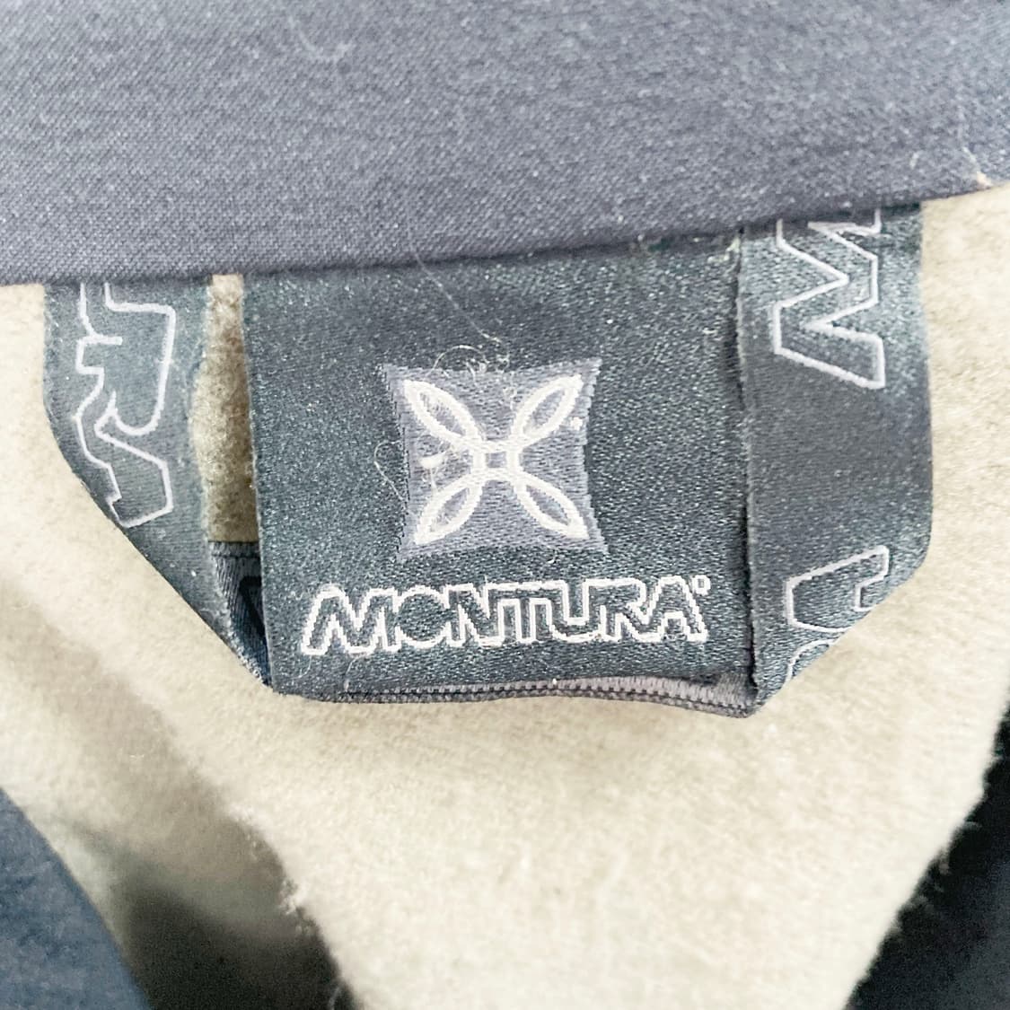 몬츄라 정품 여성후드집업 M  상품이미지4