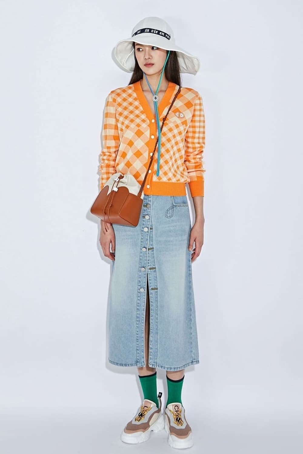 럭키슈에뜨 오렌지 체크 버튼 포인트 가디건 니트 38 상품이미지2