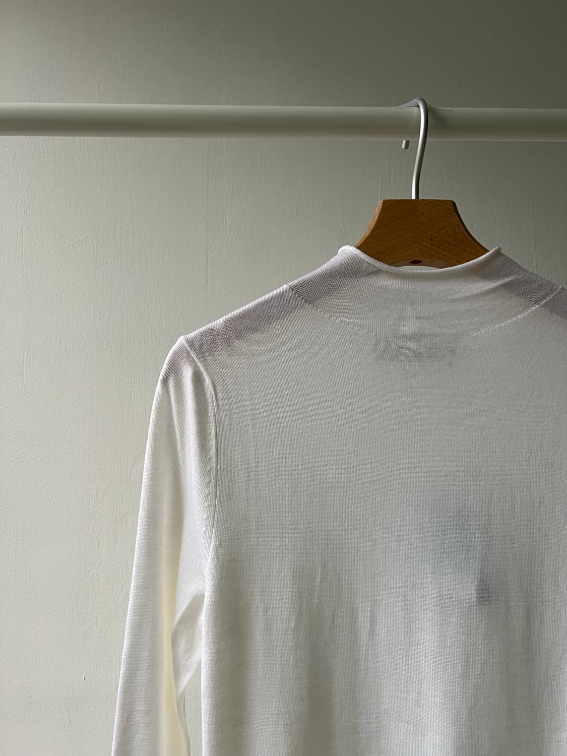 (새상품) 톰그레이하운드 울100 빈목 니트 상품이미지2