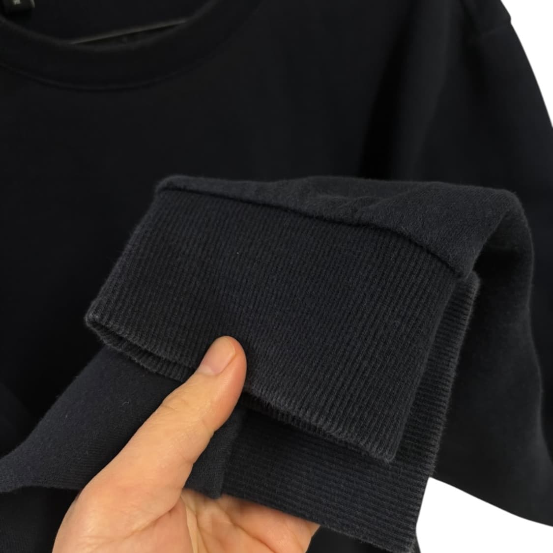 게스 맨투맨  상품이미지4