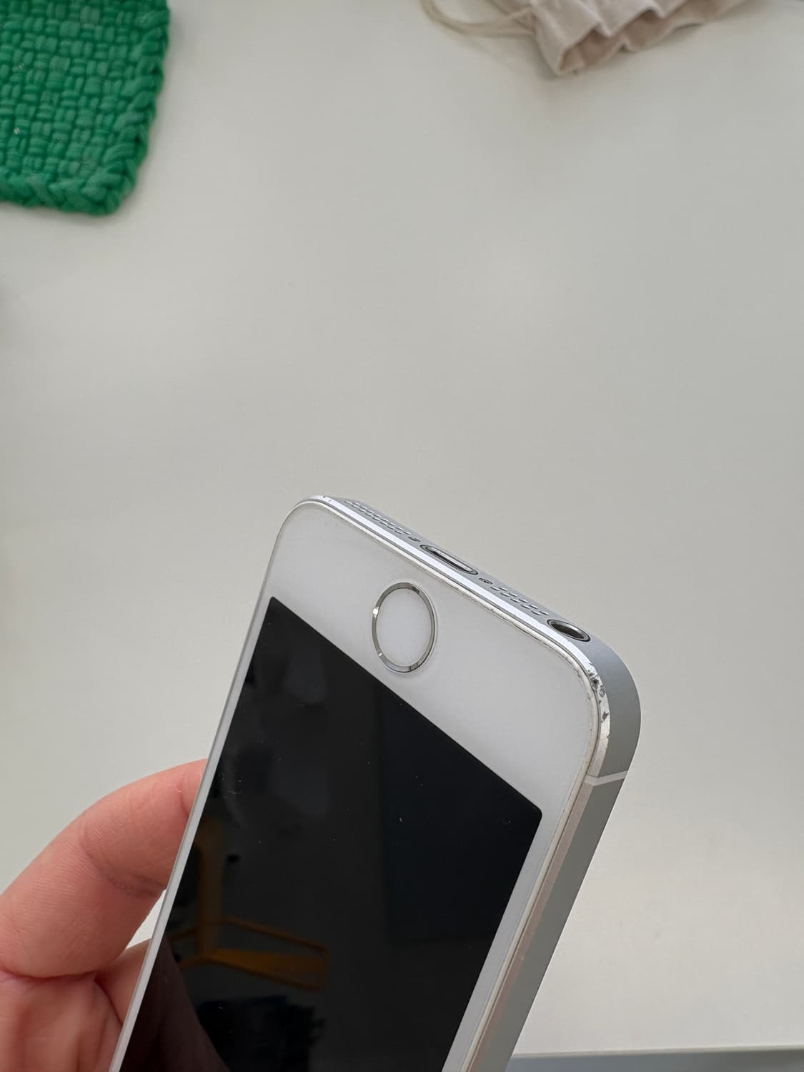 아이폰 se 화이트 상품이미지5