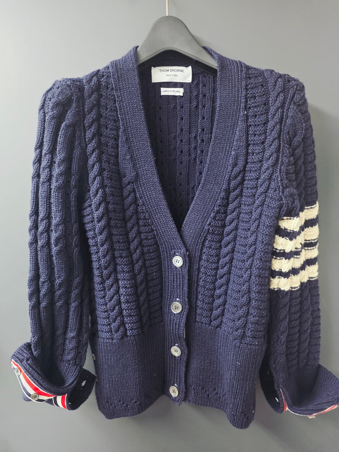톰브라운 아란 케이블 가디건 네이비38사이즈 상품이미지1