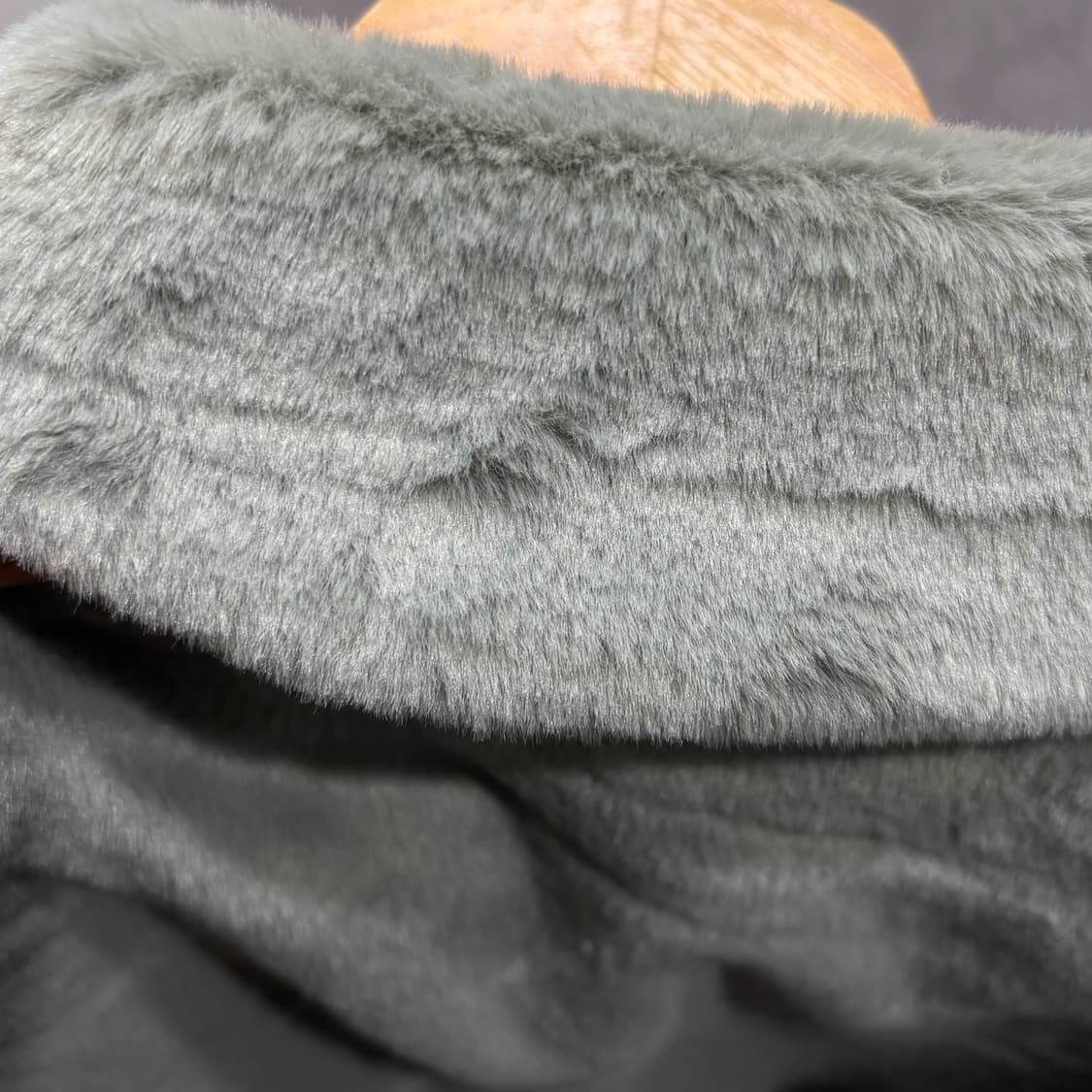 [새상품] 크롭 퍼자켓 상품이미지6