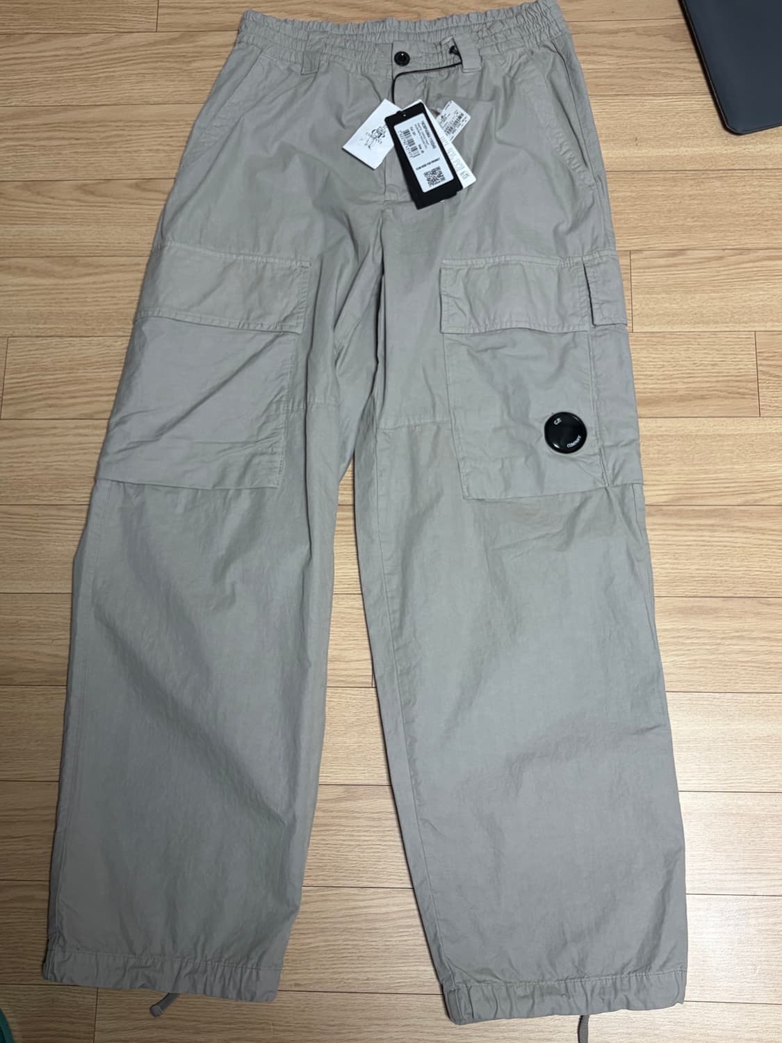 Cp컴퍼니 바지 박스핏 새상품 상품이미지1