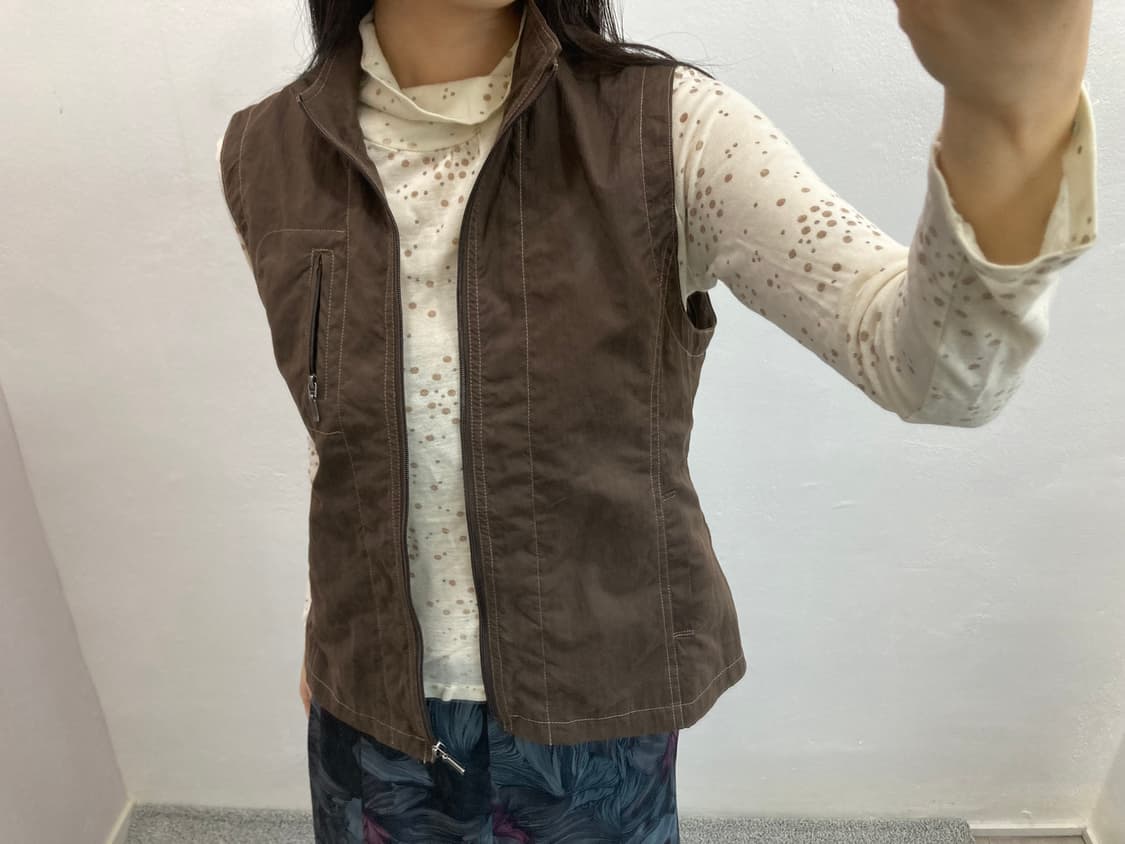 브라운 스티치 베스트 상품이미지3
