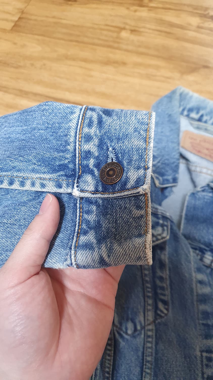 90s 리바이스 청자켓 70503 made in italy 상품이미지5