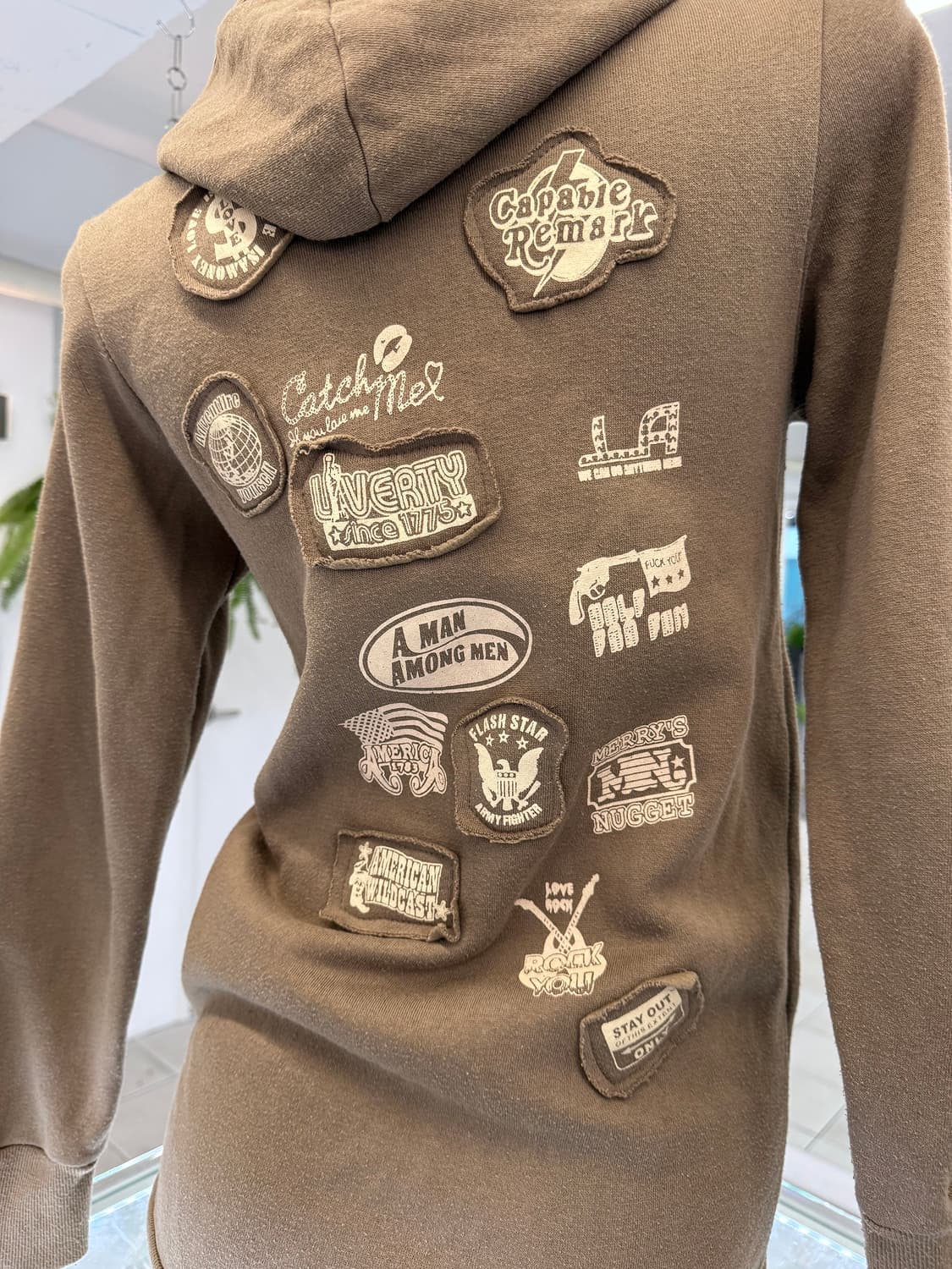 patch print long hood zipup 상품이미지6