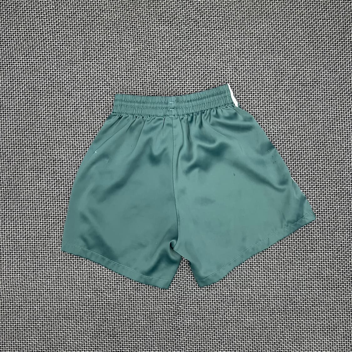 아디다스 새틴 숏 팬츠 그린 XS 상품이미지4