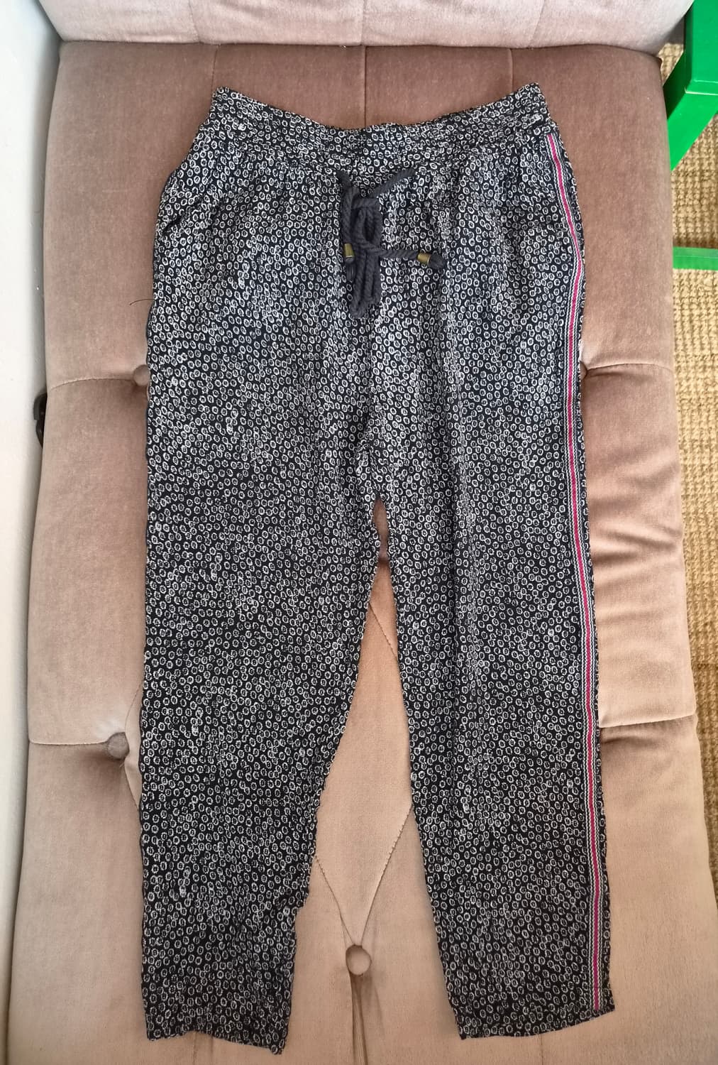 앤쓰로폴로지 여성 밴딩플로럴팬츠 XS사이즈 상품이미지3