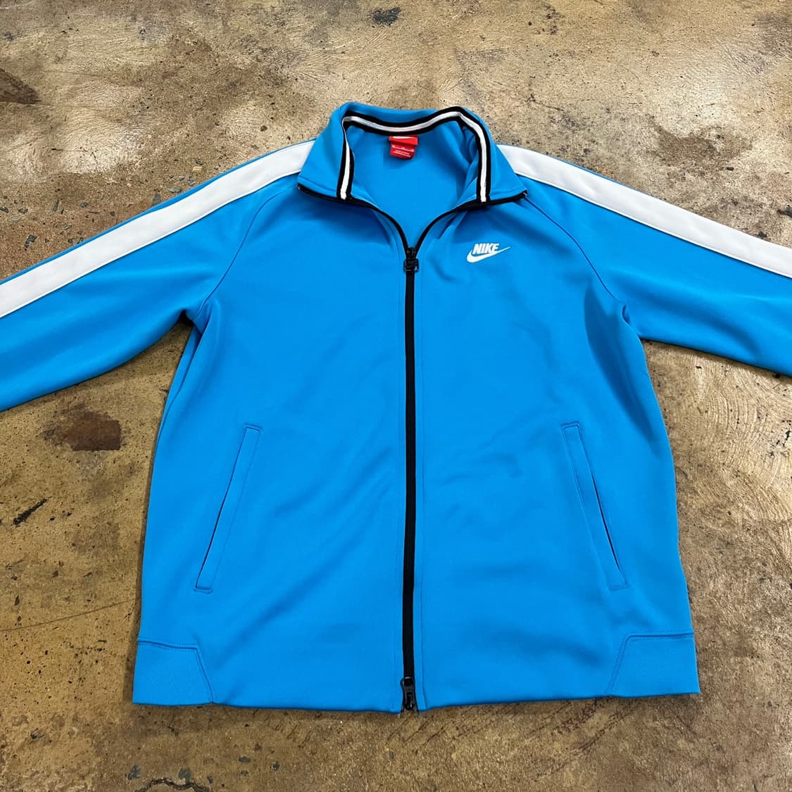 나이키 하늘 져지 트랙탑 상품이미지3