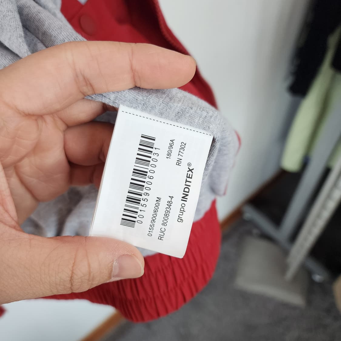 자라x챔피온 레드 바람막이 자켓 상품이미지7