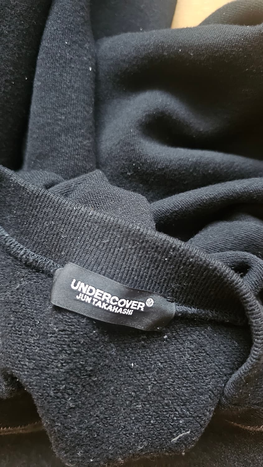 언더커버 25fw 젊은 순교자 스웻셔츠 상품이미지5