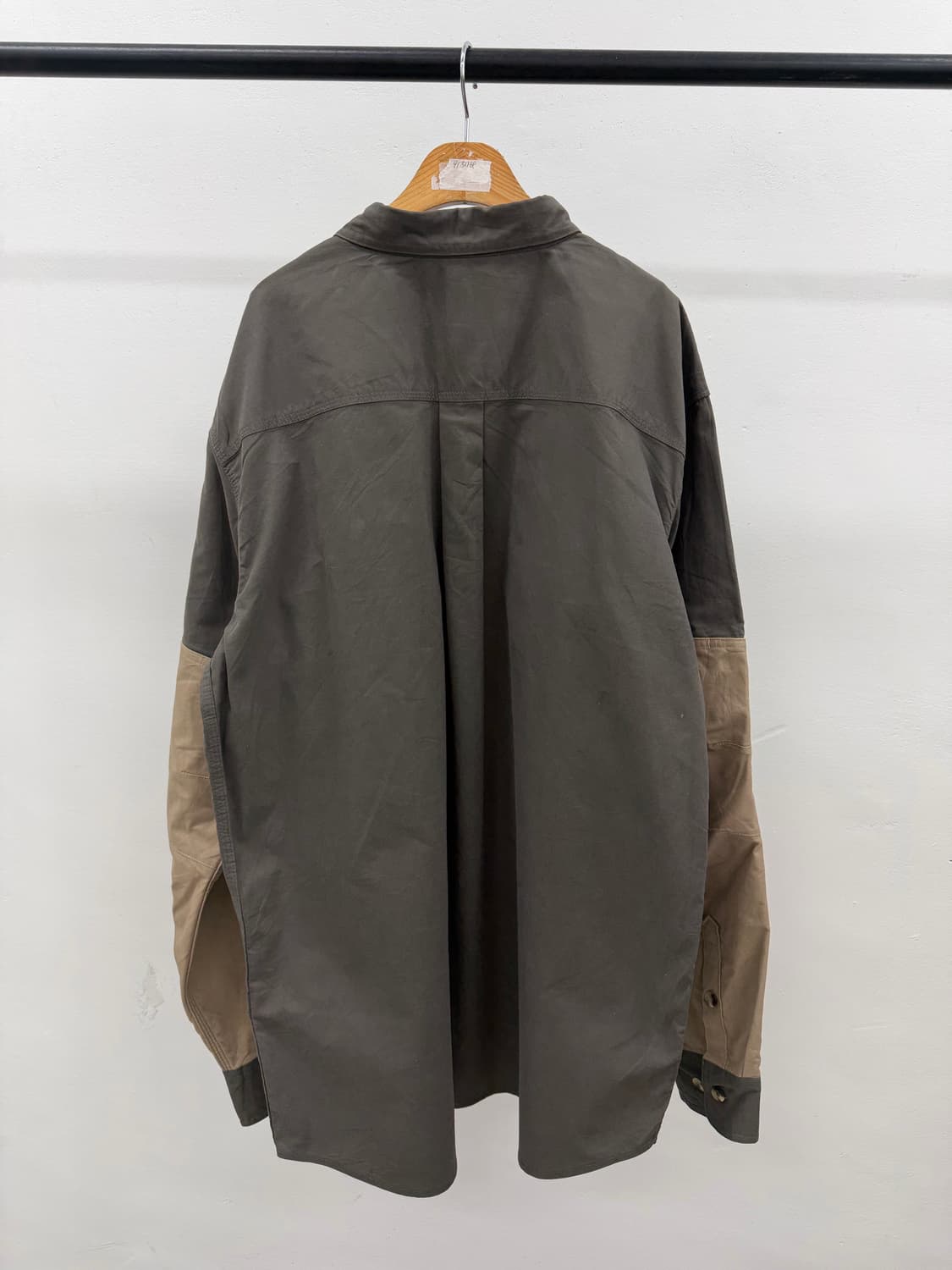 헌팅 패치 셔츠 상품이미지6