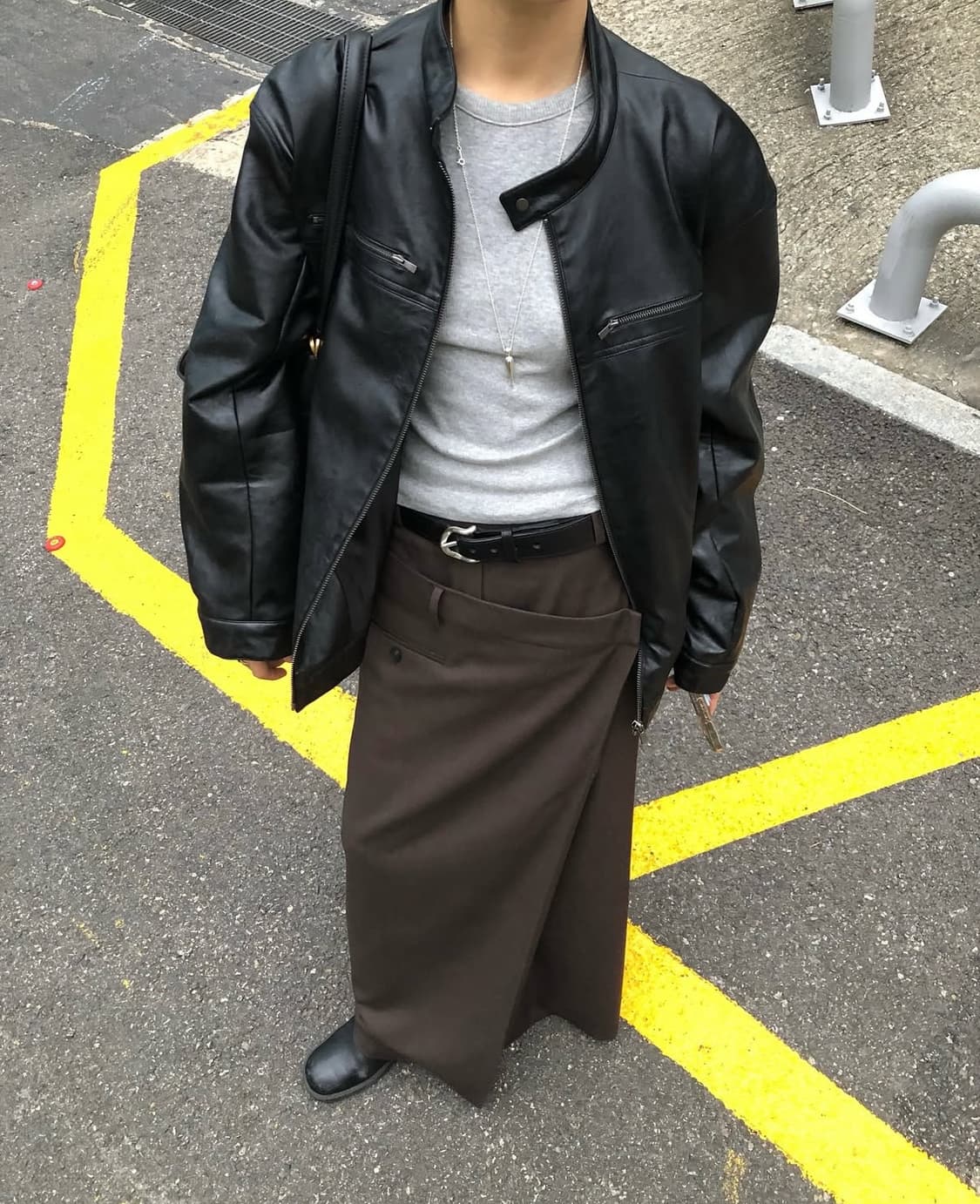 오데스 레더 집업 자켓 상품이미지1