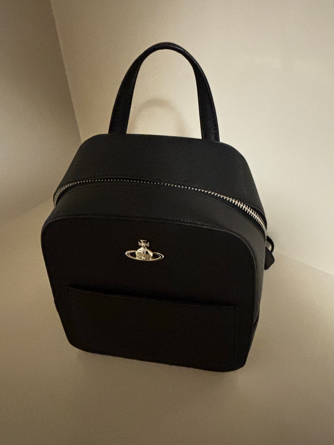 비비안웨스트우드 레이디스 백팩 블랙 미니 상품이미지1