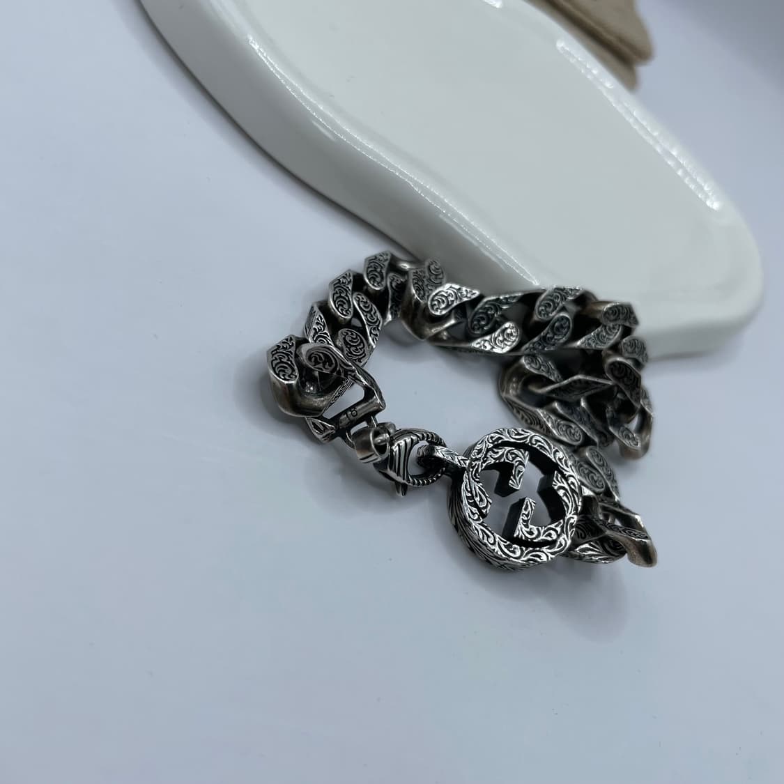 구찌 팔찌 18호 인터로킹G 체인 브레이슬릿 상품이미지3