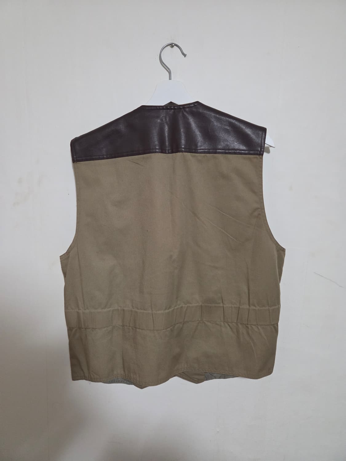 프로스펙스 아웃도어 베이지 조끼 EL 상품이미지2