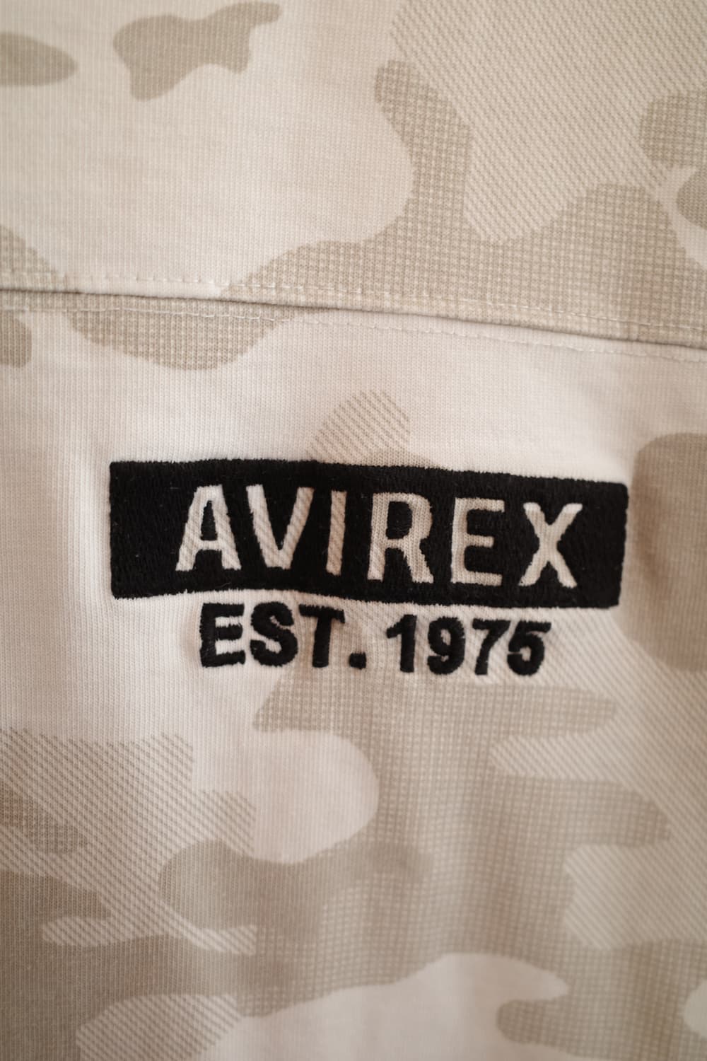 AVIREX 아비렉스 카모플라쥬 패턴 티셔츠  상품이미지4