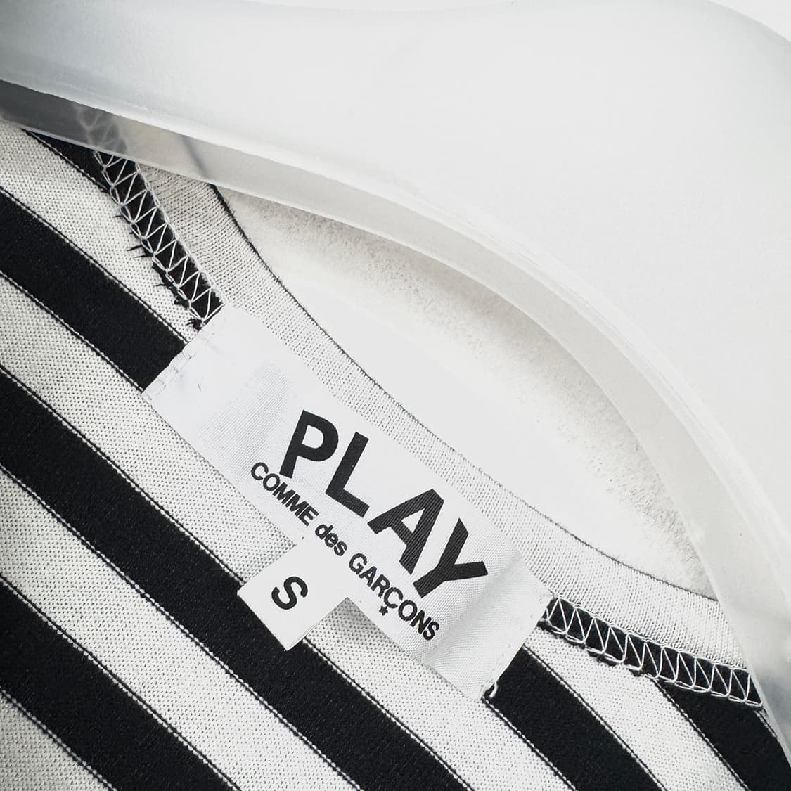 꼼데가르송 하트와펜 스트라이프 티셔츠 상품이미지3