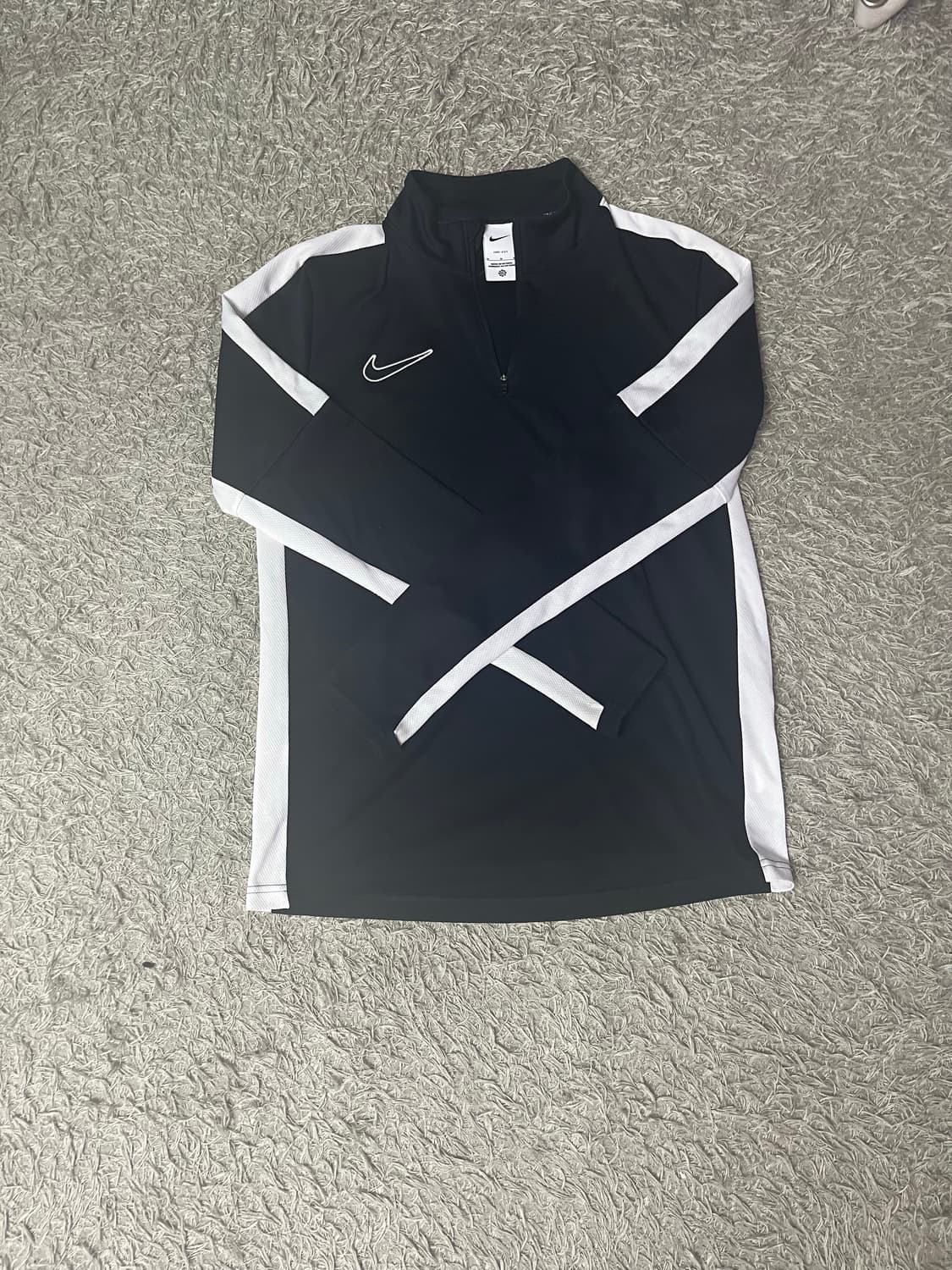 나이키 쿼터집 상품이미지1