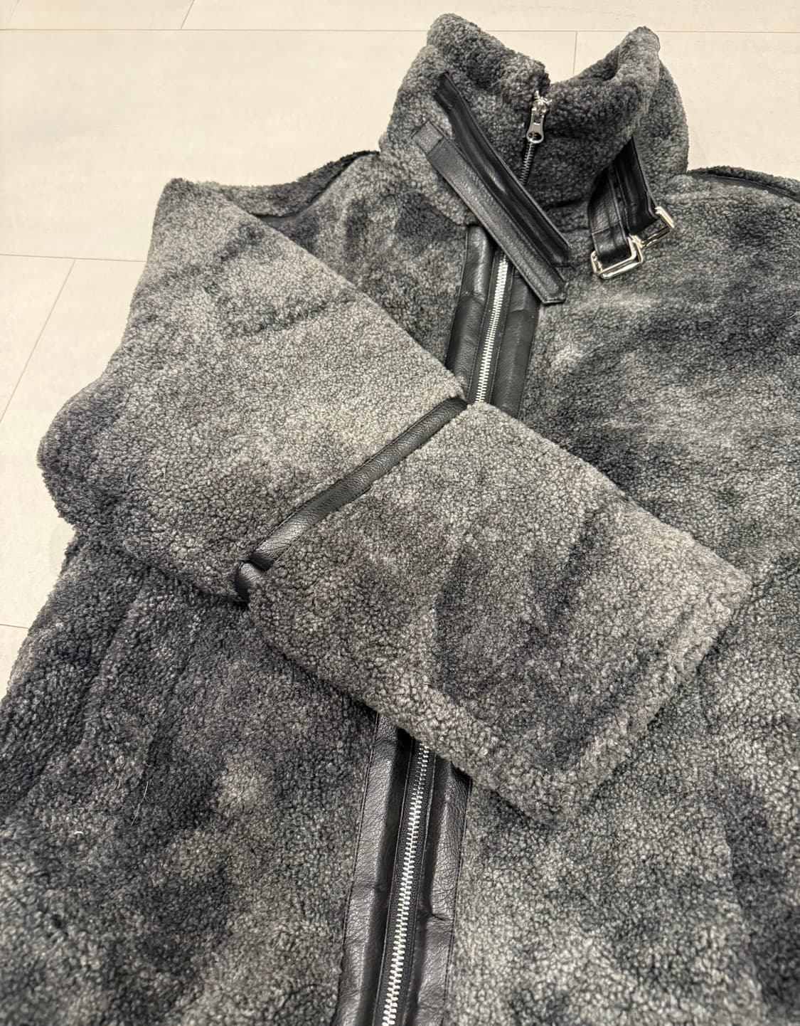 로맨틱크라운 무스탕 상품이미지2