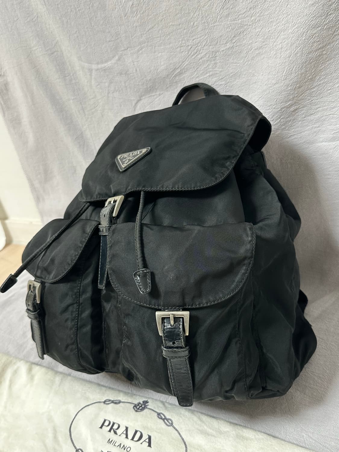 프라다 포코노 나일론 투포켓 백팩 미디움 미듐 상품이미지5