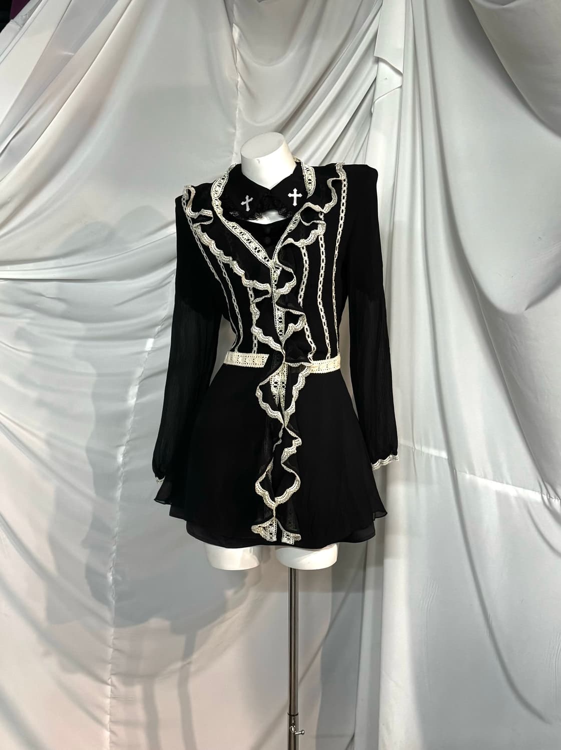 세실맥비 캐캐체 세라깔 고스고딕 십자가 코디세트  상품이미지4