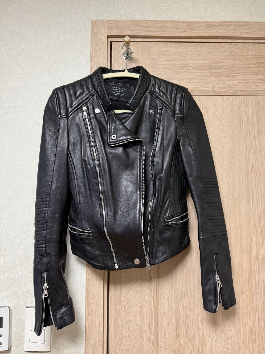 자라 트라팔룩(TRAFALUC) 양가죽 라이더 자켓 S 상품이미지1