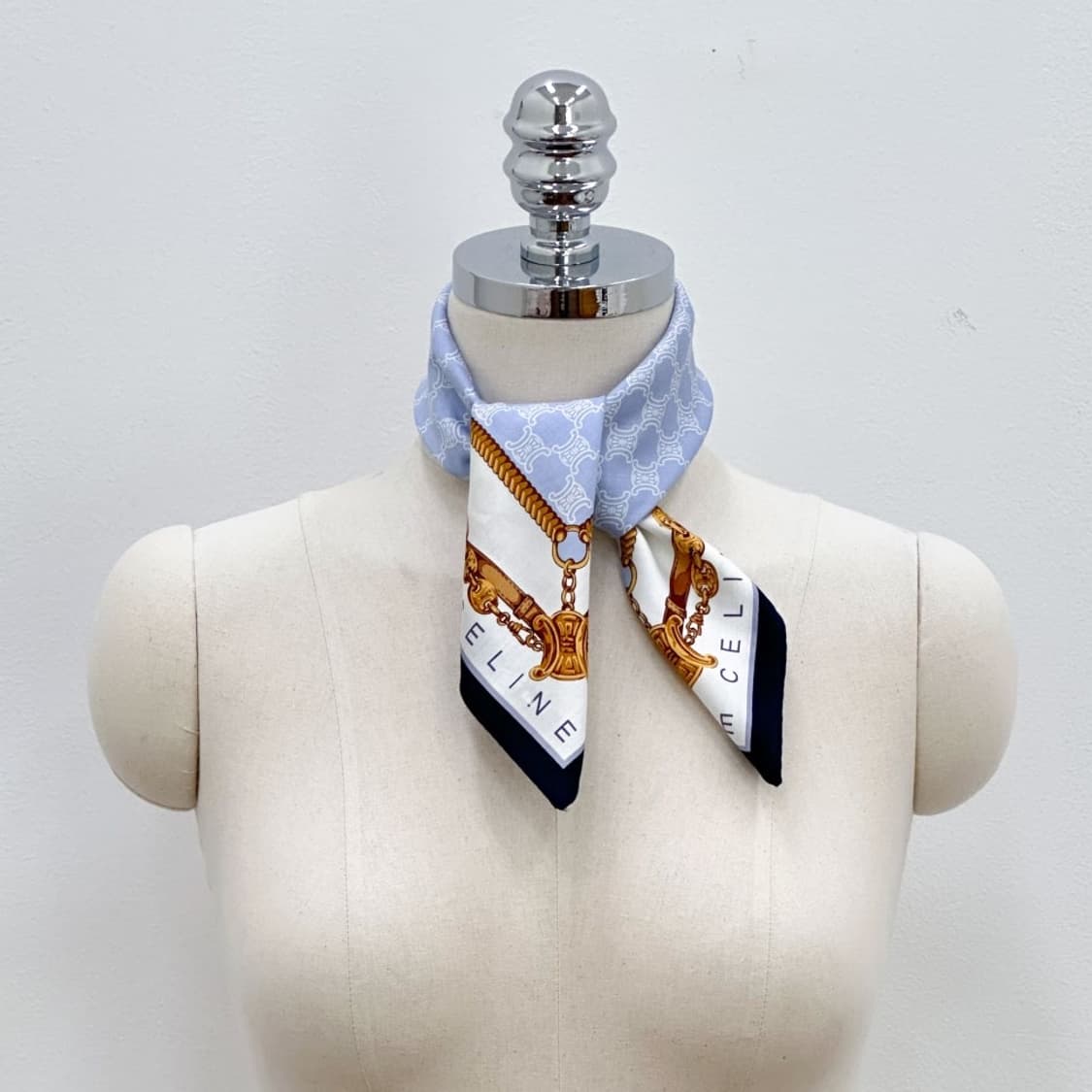 (새상품) celine / 셀린느 쁘띠스카프 손수건 상품이미지6