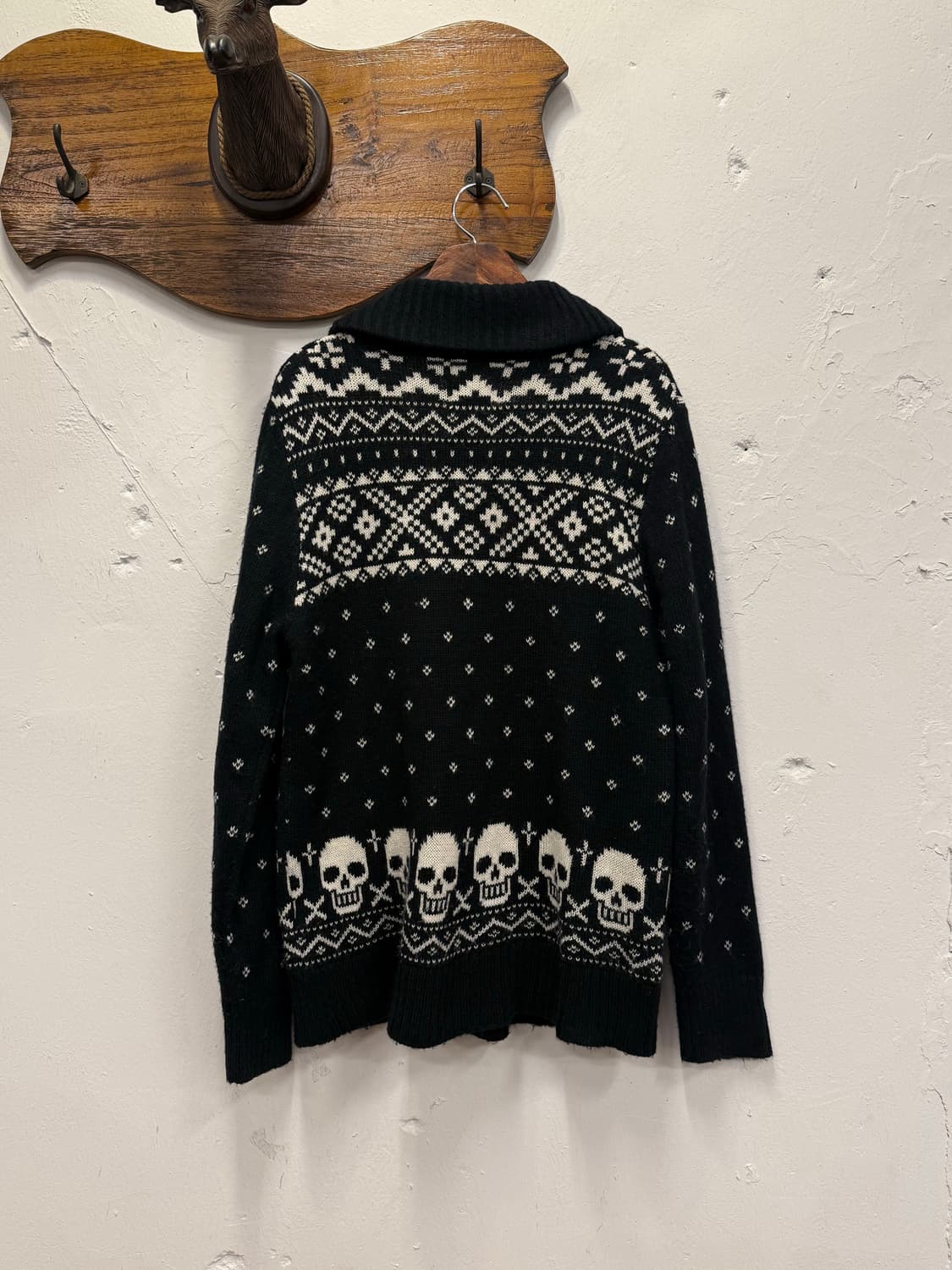 77) STOOGE & CO Skull Pattern Shawl Coll 상품이미지6