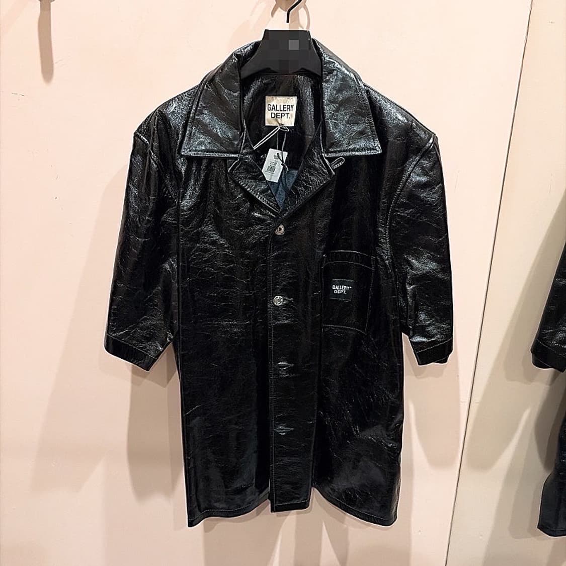 (정품/새상품) 갤러리 디파트먼트 남성 블랙 유광 카프스킨 레더 자켓 상품이미지1